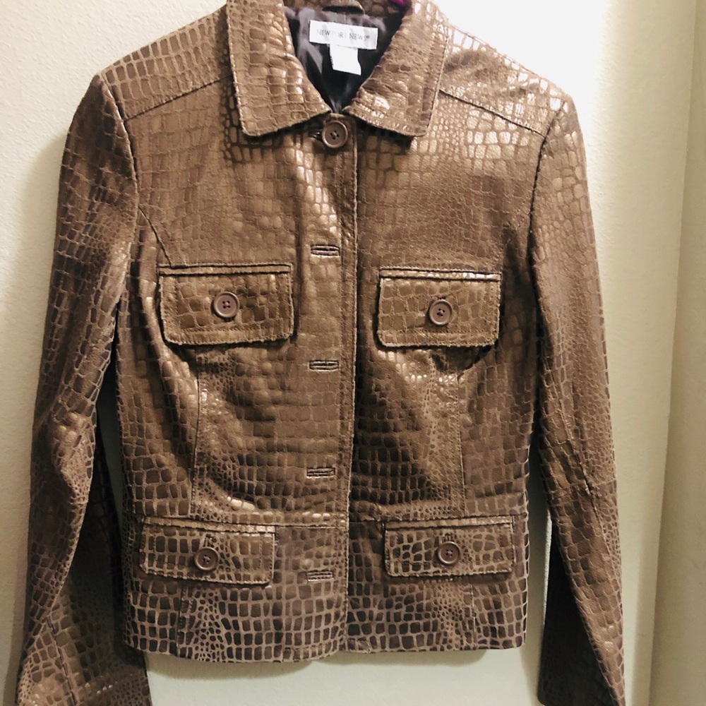 Women’s leather jacket